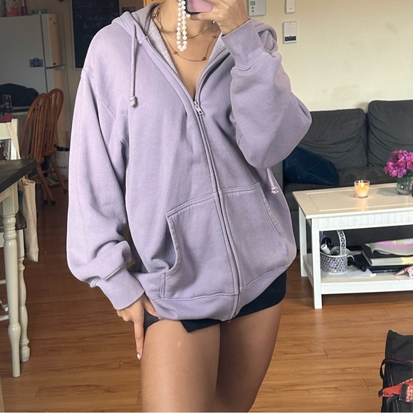 Aritzia zip up - Picture 3 of 4